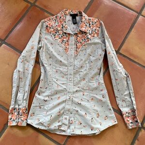 Wrangler Retro - Women’s Small Floral Pearl Snap